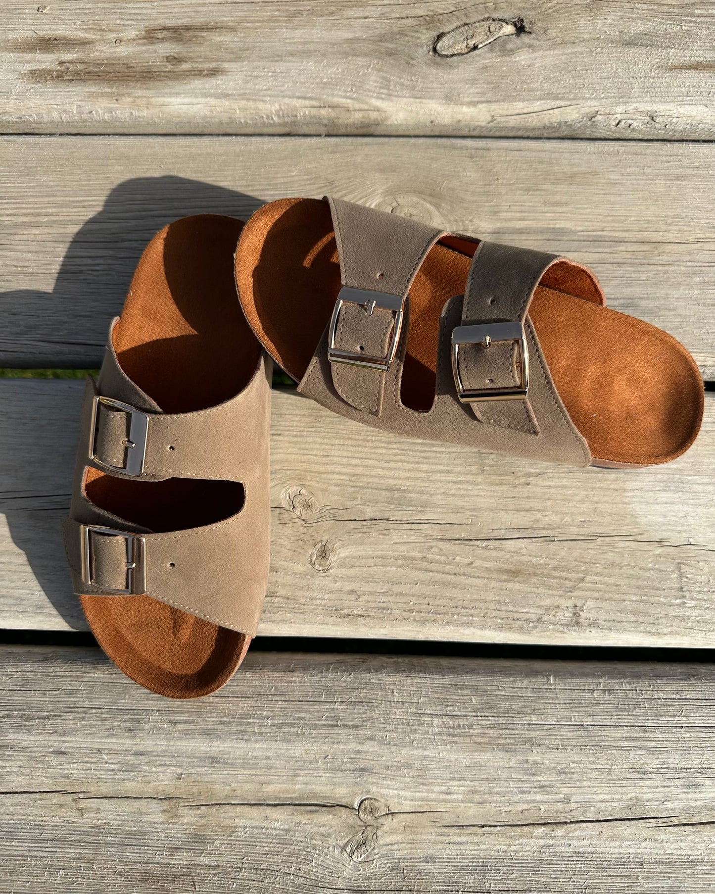 Women Beige slippers