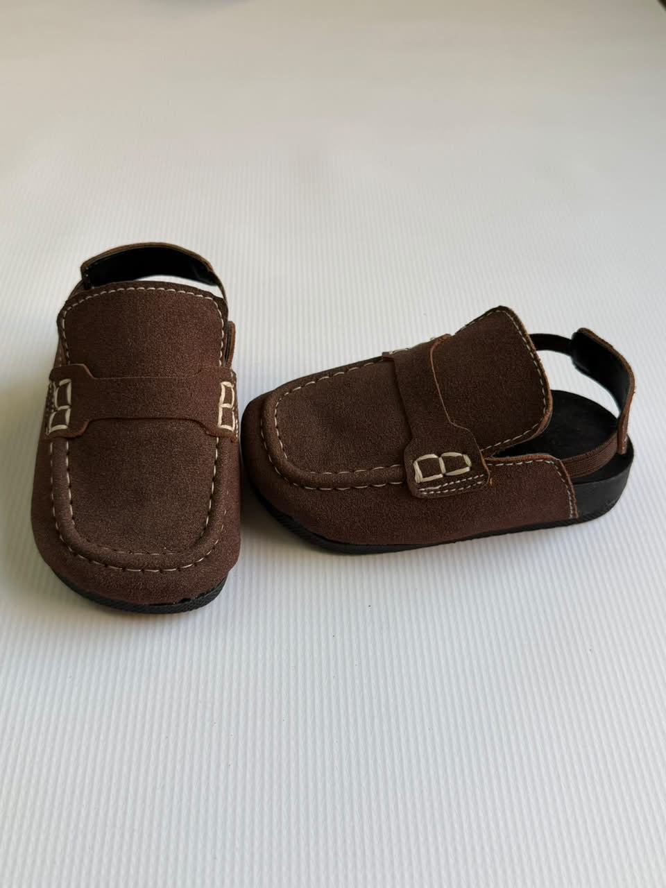 Brown slipshoe