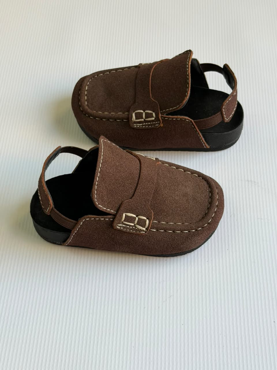 Brown slipshoe