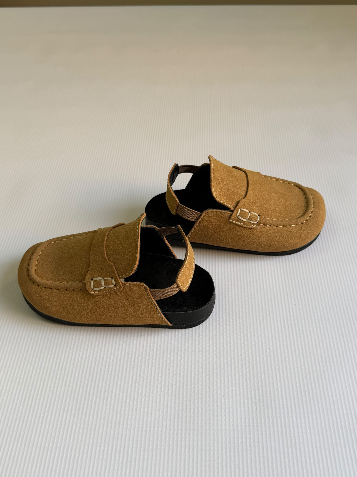 Camel slipshoe