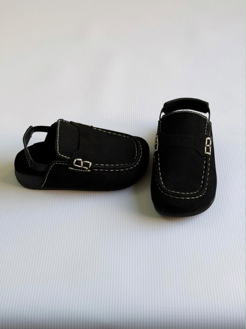 Black slipshoe